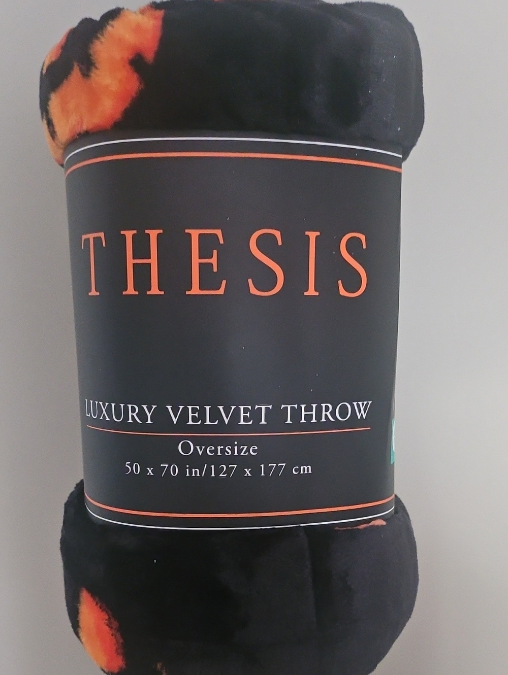 Luxury Velvet Throw Blanket - Black and Orange Jack O Latern